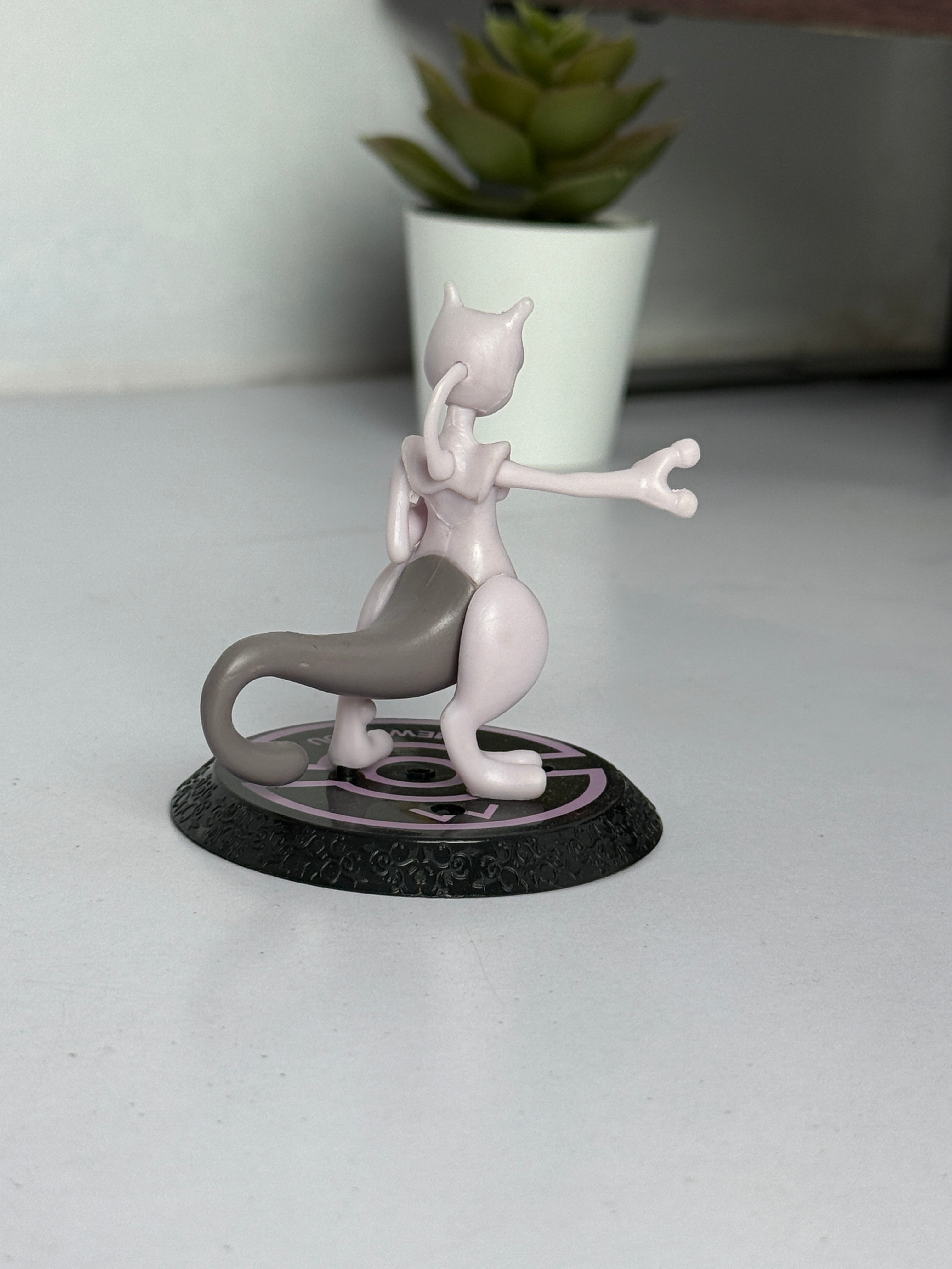 Mewtwo Pokémon Figure Toy

Sources
