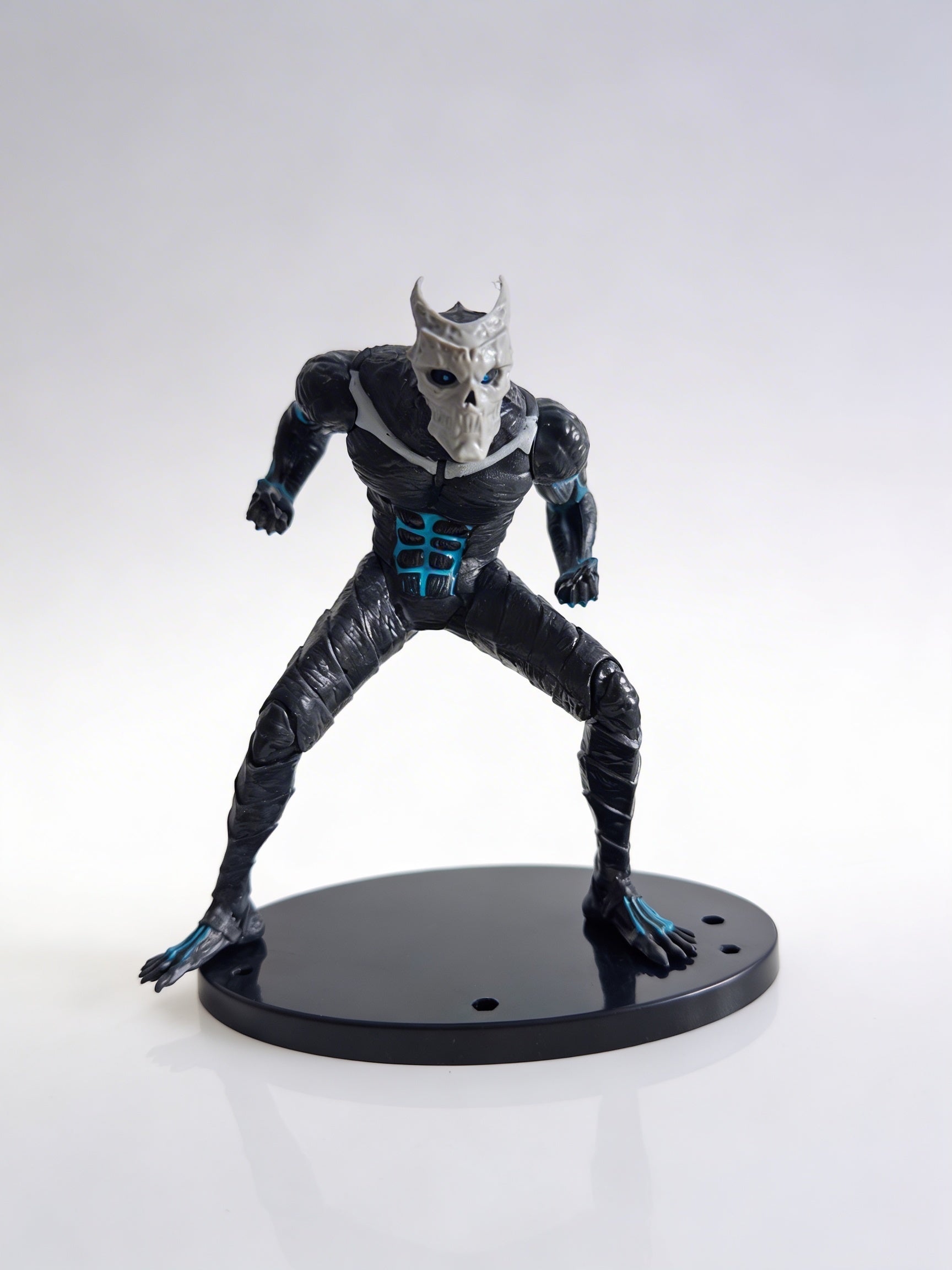 Skull Demon Anime Figure 16cm | Action Pose Collectible Statue | Action Nook