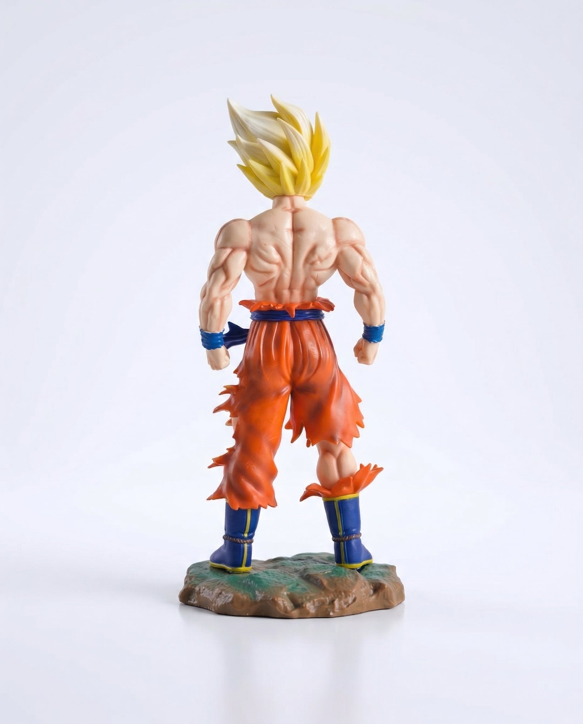 Super Saiyan Warrior Figure 23cm | Battle Damage Anime Statue | Action Nook